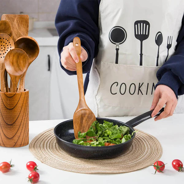 Wooden Cooking Spoons – A Must Have in Every Kitchen